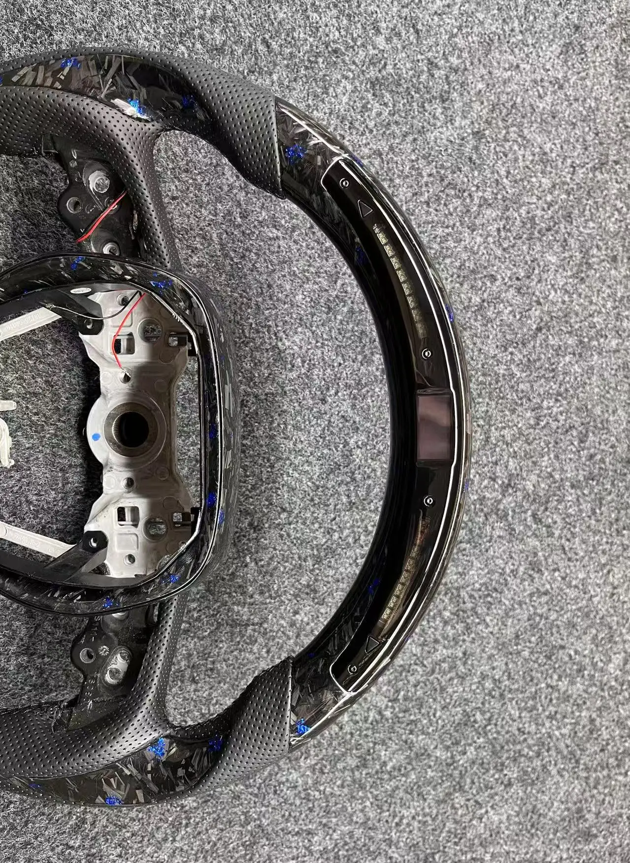 Volante forjado azul fibra de carbono LED – Toyota Corolla Camry - imagen 4