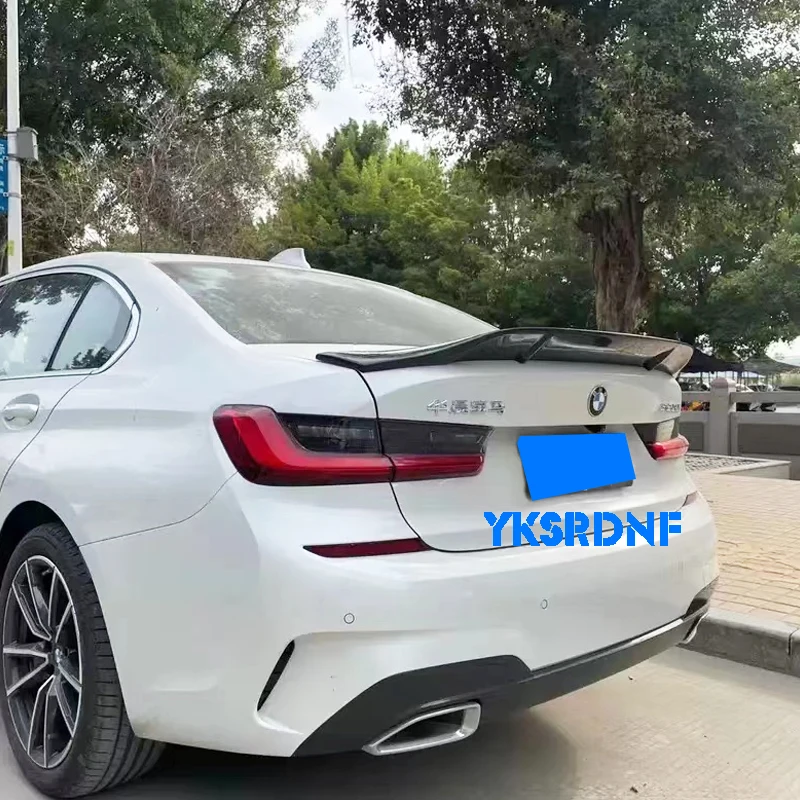 Alerón de carbono para BMW Serie 3 G20 G28 G80 vista lateral
