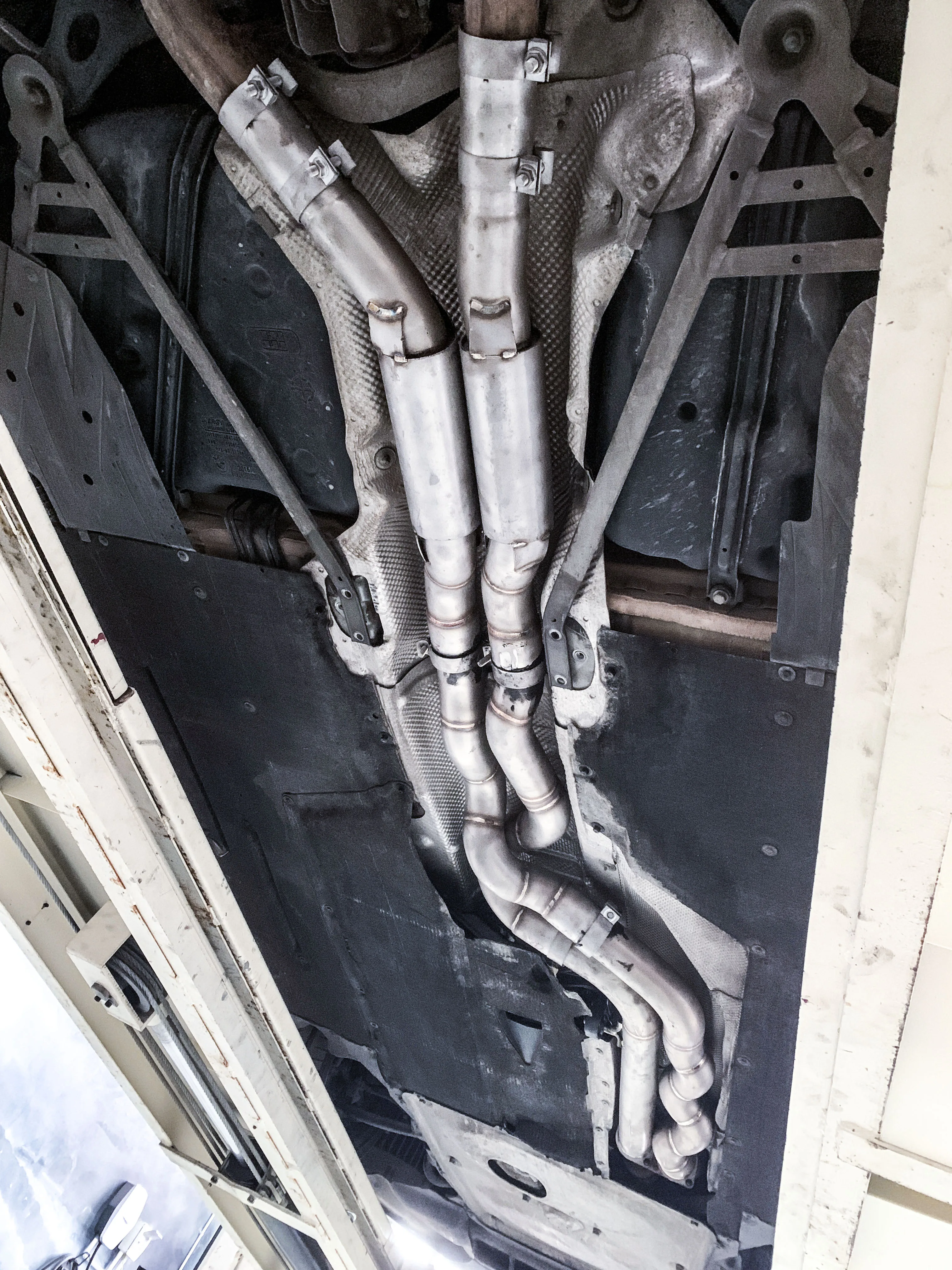 Proceso de instalación del tubo intermedio