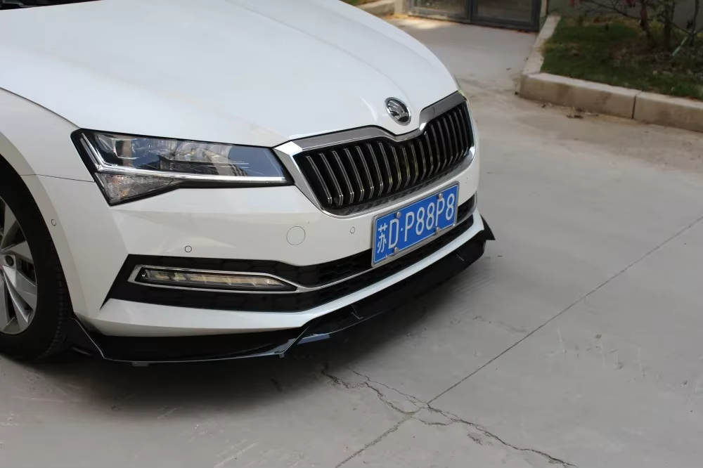 Labio de paragolpes delantero para Skoda Superb 2019-2020 - imagen 4