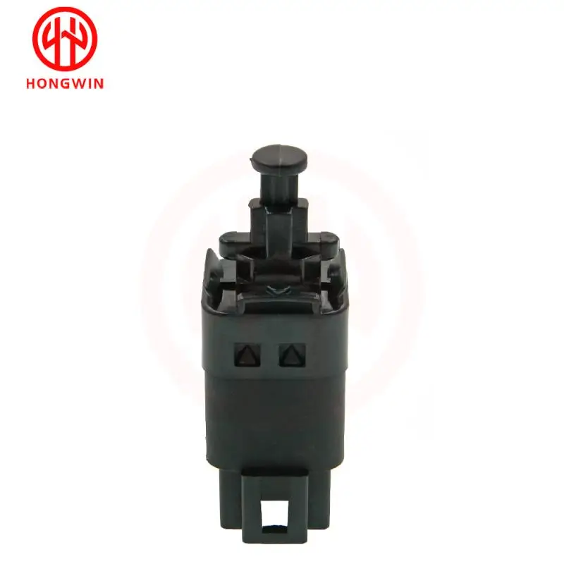 Interruptor luz de freno Chevrolet Aveo, Optra y Daewoo Kalos - imagen 3