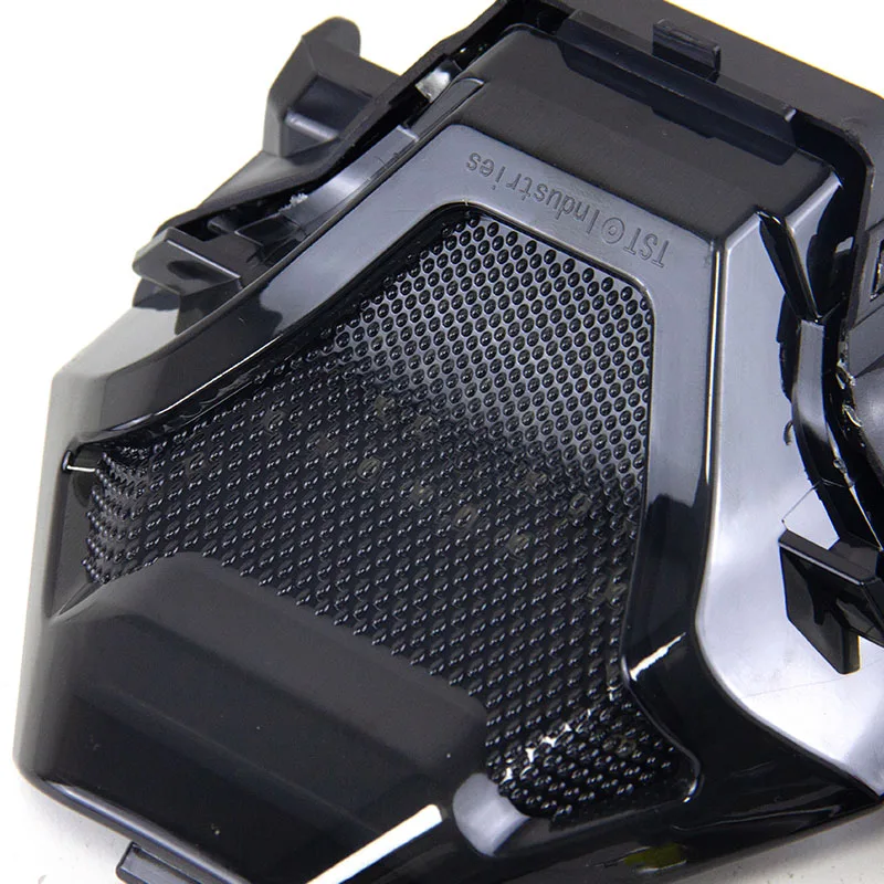 Luz trasera LED Yamaha MT03 MT25 R3 R25 MT07 FZ07 - imagen 5