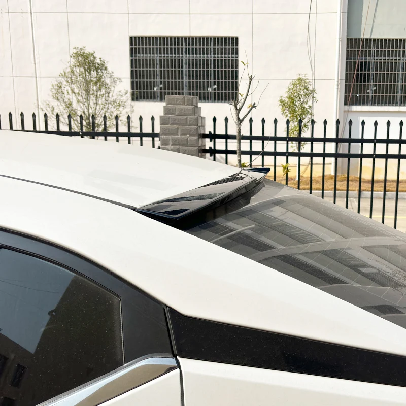 Alerón techo ABS negro Nissan Sentra Sylphy 2020-2021 - imagen 5