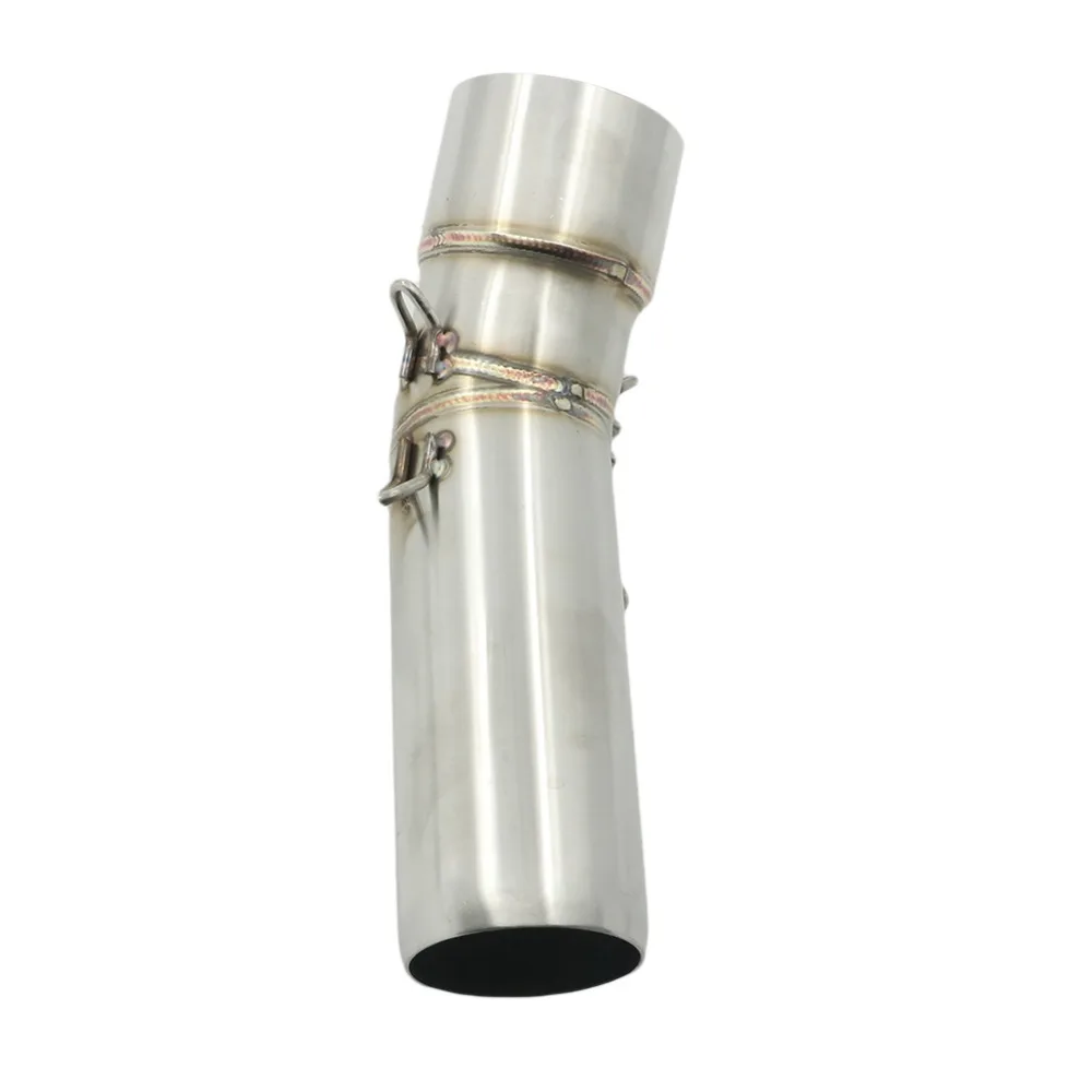 Tubo de escape instalado