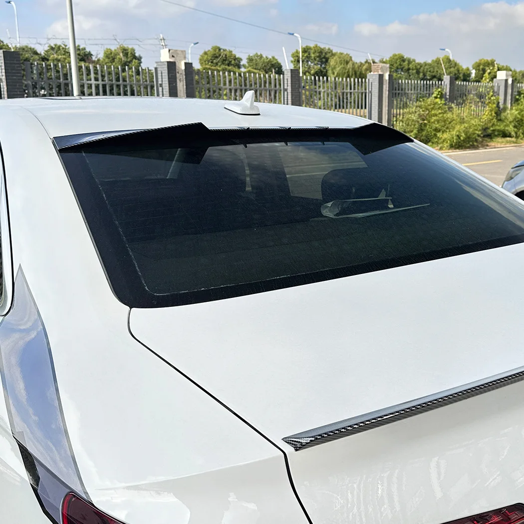 Alerón instalado en Audi A4 B9 vista lateral