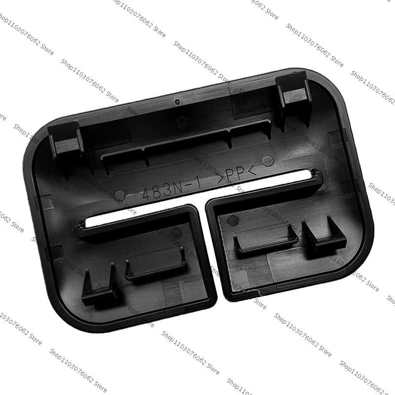Embellecedor cinturón seguridad trasero - Nissan Qashqai 2016-2021 - imagen 5