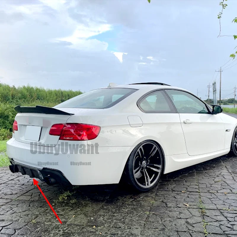 Kit divisor parachoques trasero BMW E92 E93 fibra de carbono - imagen 3