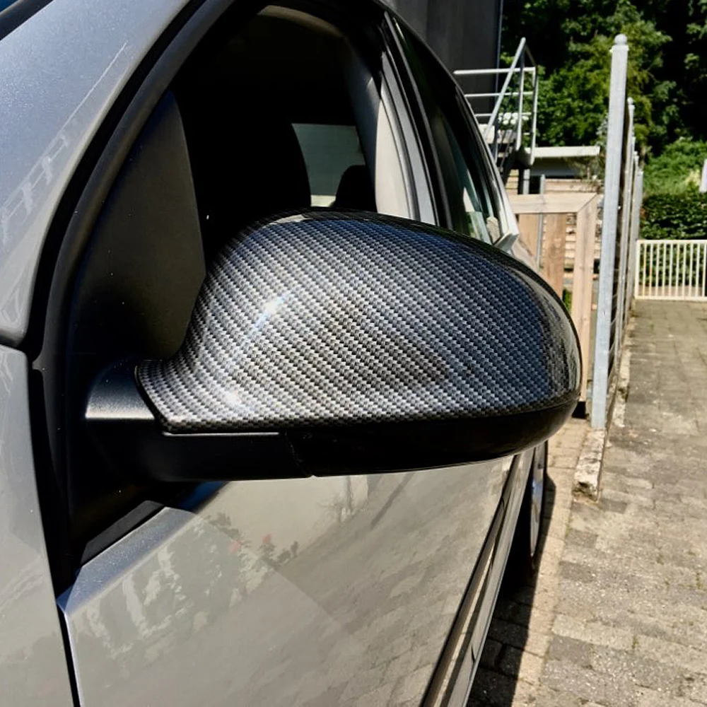 Cubiertas de espejo retrovisor negras con efecto carbono