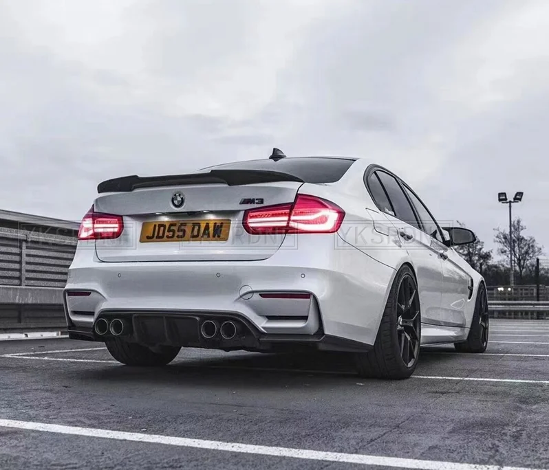Kit splitter trasero fibra carbono BMW M3 F80 M4 F82 F83 - imagen 3