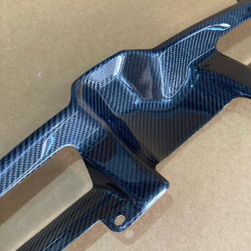 Panel de refrigeración de fibra de carbono Ford Falcon XR6/XR8 - imagen 4