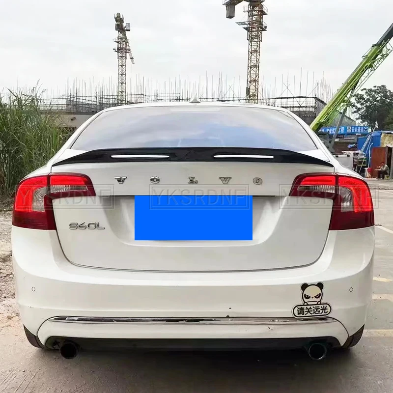 Alerón trasero de fibra de carbono para Volvo S60 (2014-2016) - imagen 5
