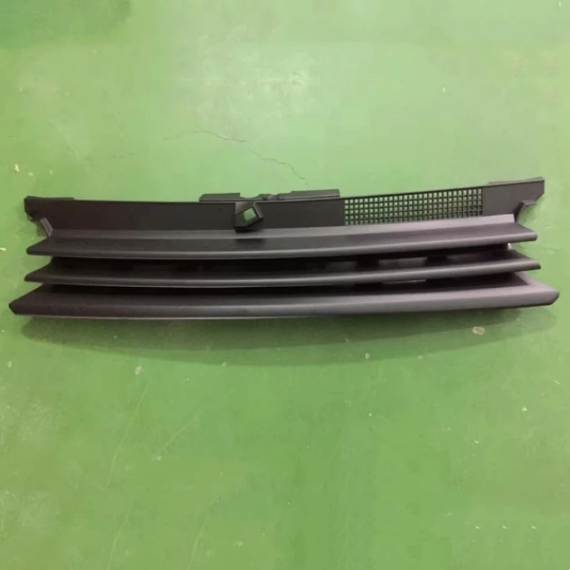Rejilla frontal negra para Volkswagen Bora y Golf IV 1999-2005 - imagen 3