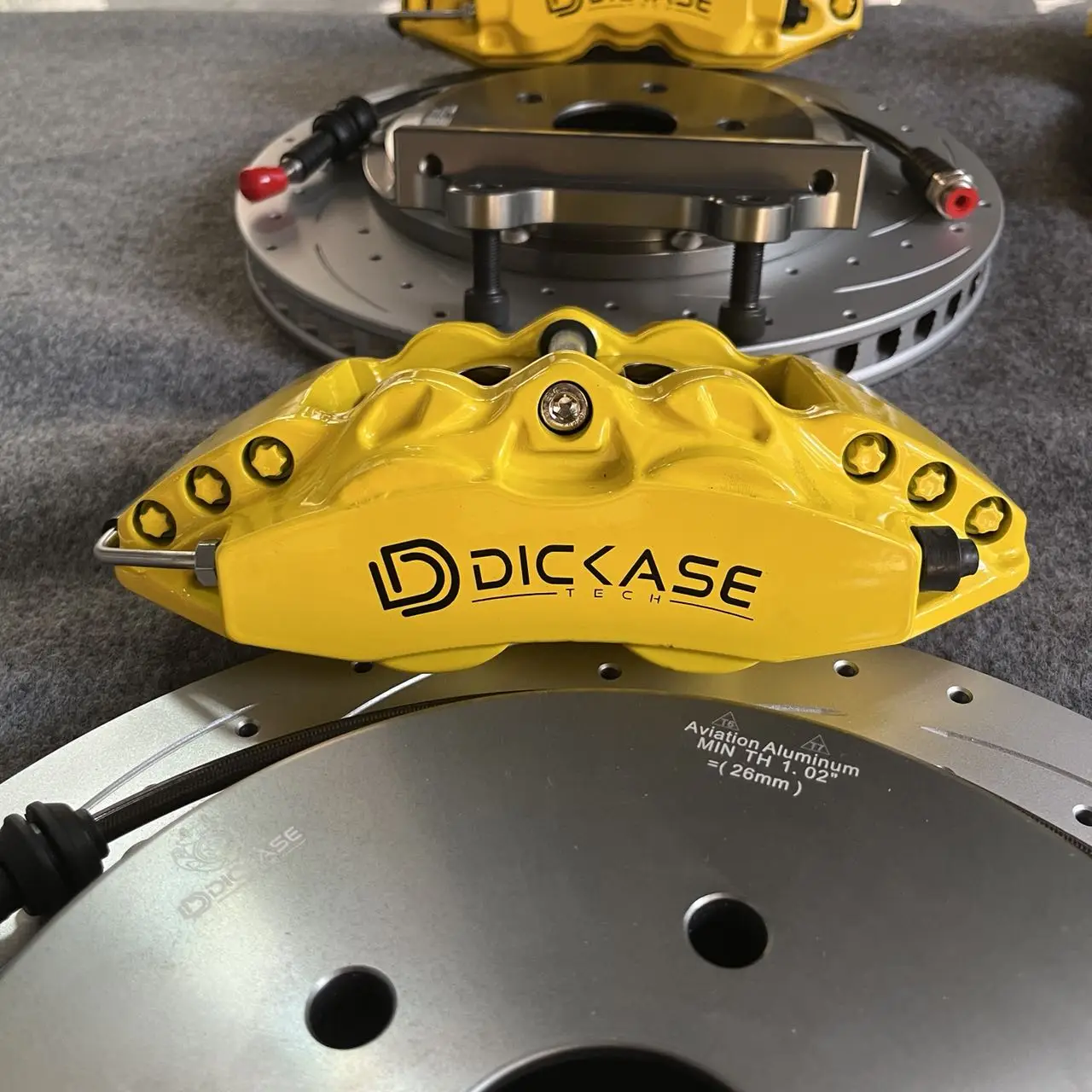 Kit pinzas de freno delanteras y traseras premium Toyota 86 ZN6 - imagen 2