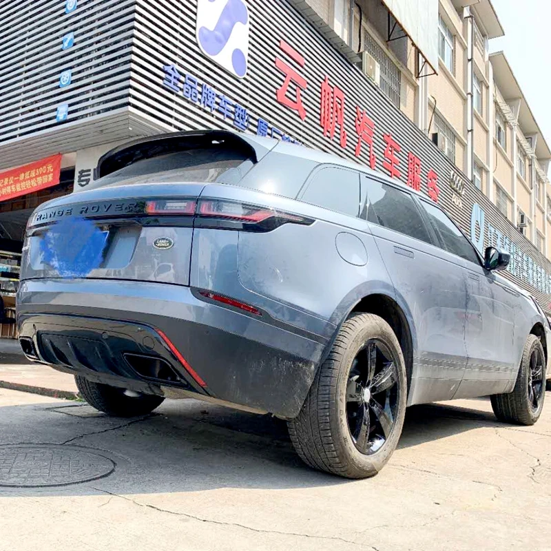 Vista trasera del alerón completo para Land Rover Velar