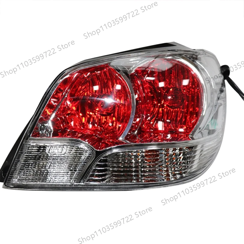 Luz trasera Mitsubishi Outlander (2002-2005) – grupo óptico completo - imagen 3