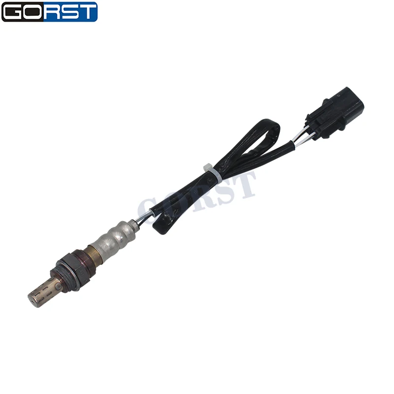 Sensor de oxígeno 39210-3E140 en vista del conector y cuerpo
