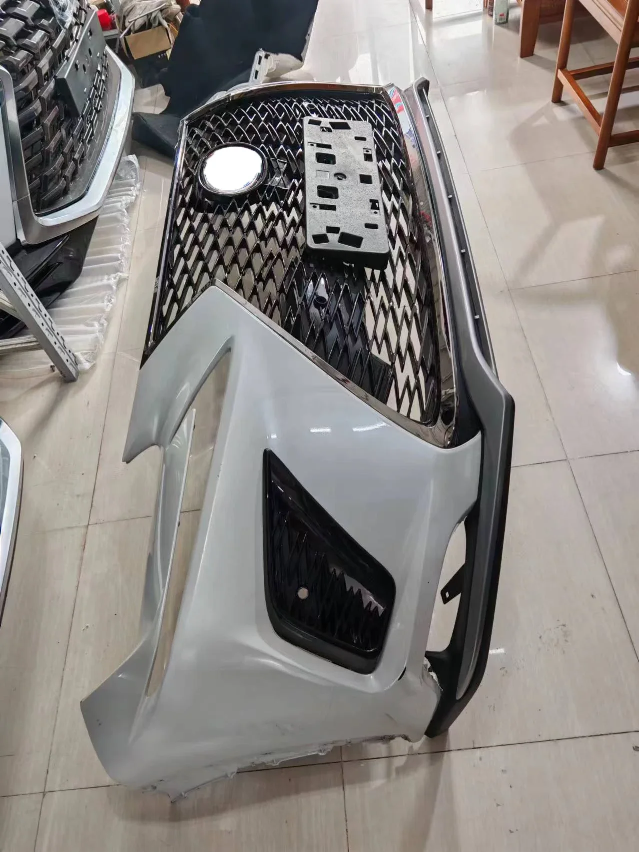 Conjunto parachoques delantero Lexus NX200 NX200t F Sport - imagen 4