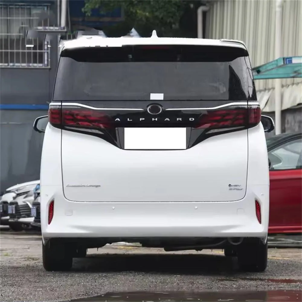 Piloto LED trasero para parachoques Toyota Alphard 2024 - imagen 4