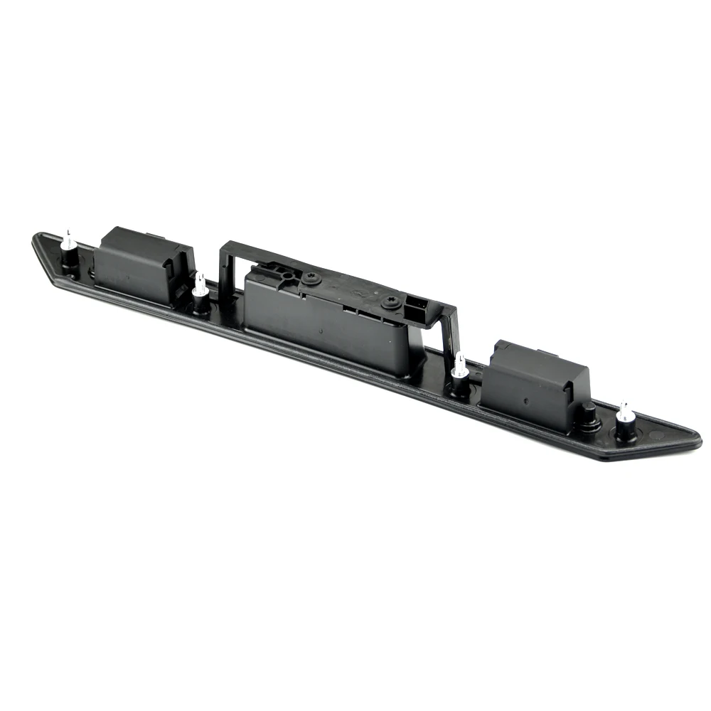 Maneta portón trasero con luz de matrícula Audi A3 A4 A6 Q7 RS3 S4 - imagen 3