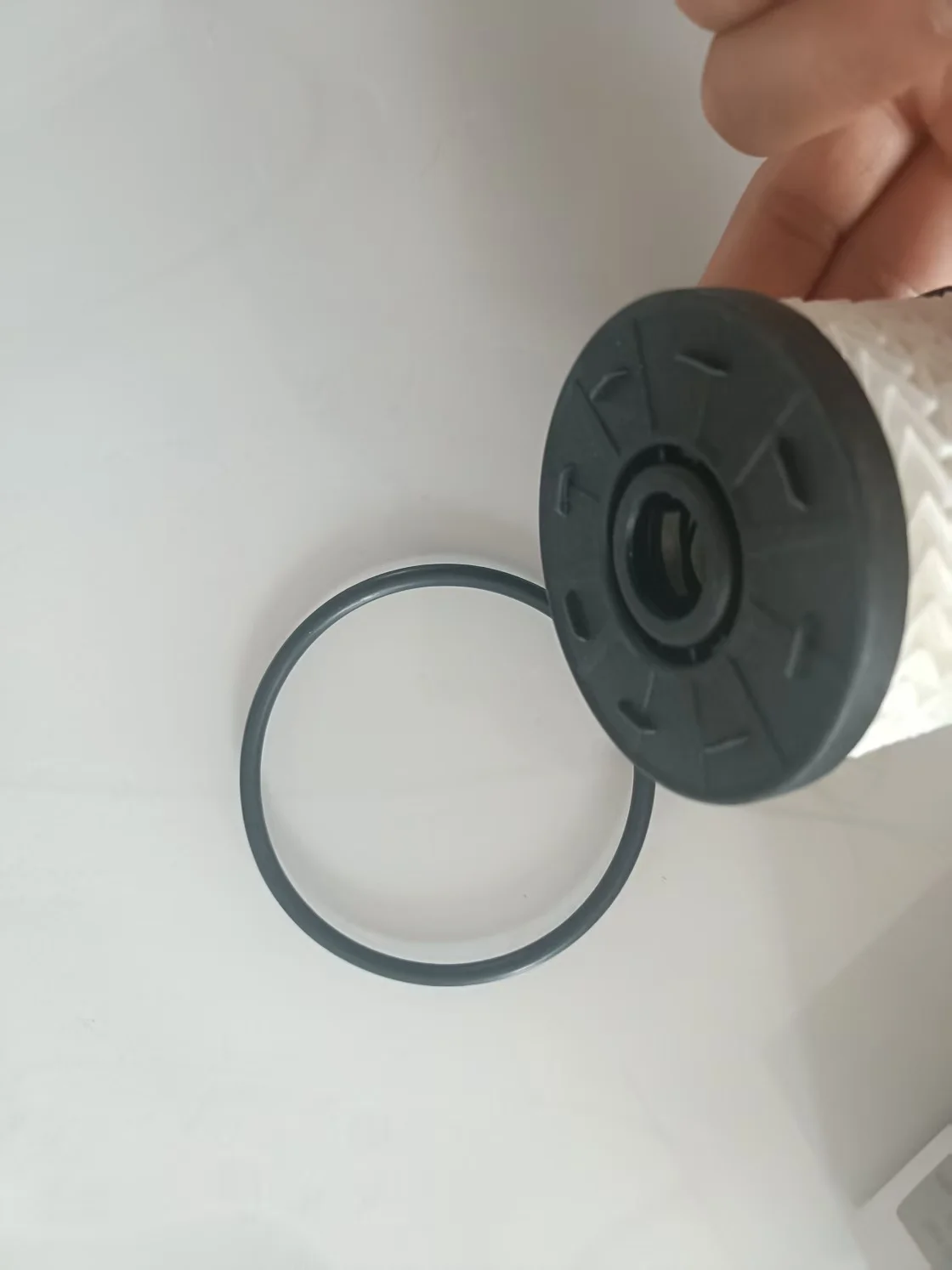 OEM 9801366680 Filtro diésel para Citroën C3 y Peugeot 208 - imagen 4