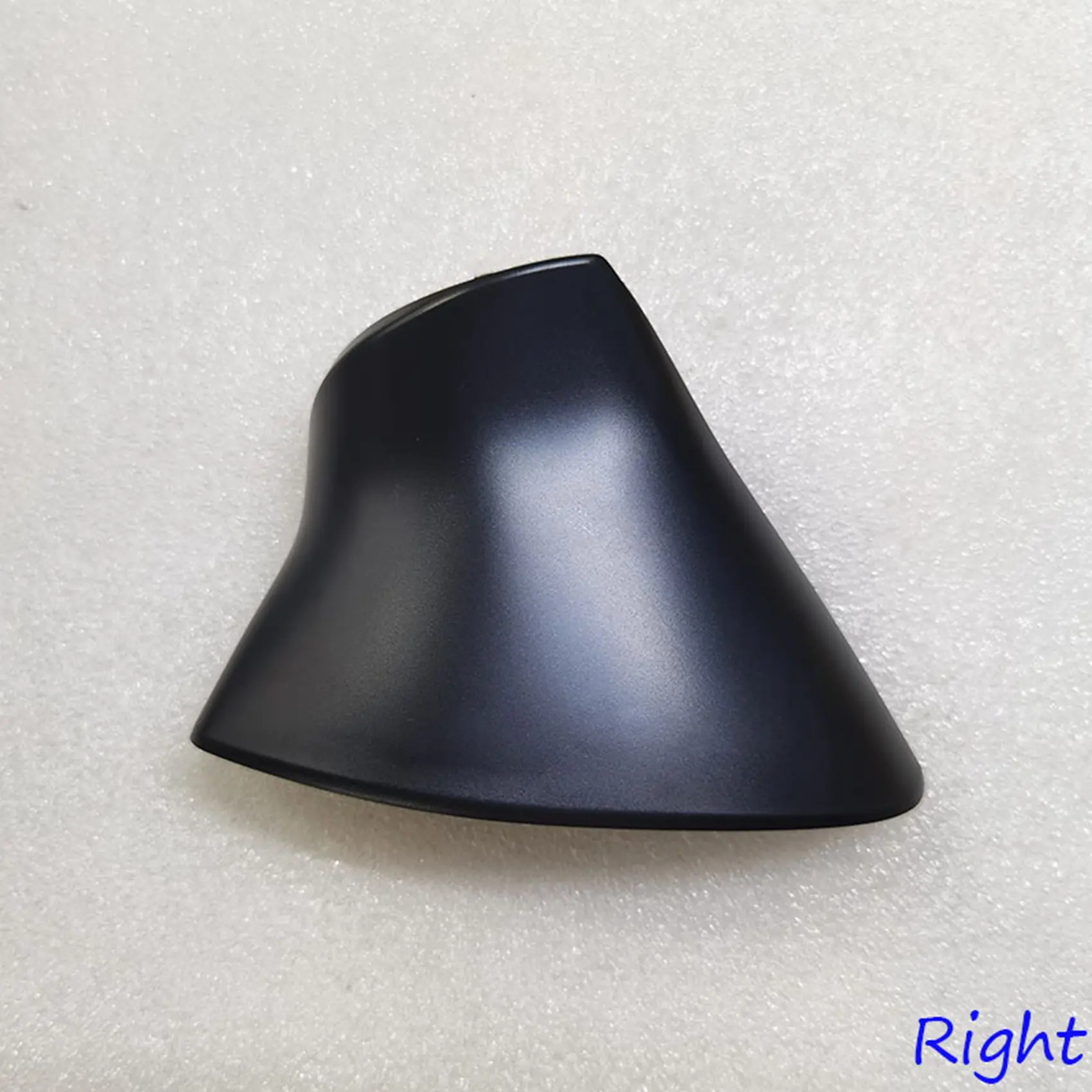 Par embellecedores base retrovisor triangular para Toyota Camry 70 LE 2018 - imagen 3