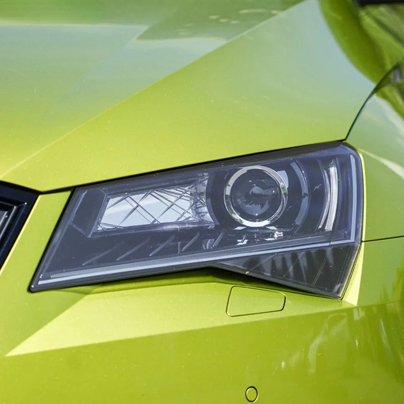 Protector faros TPU transparente Skoda Superb III 2015-2020 - imagen 4