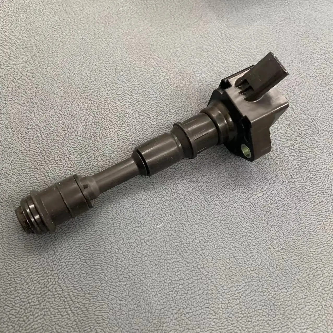 UF756 Volvo Bobina de encendido 2.0L para S60 S80 S90 XC60 XC90 - imagen 2