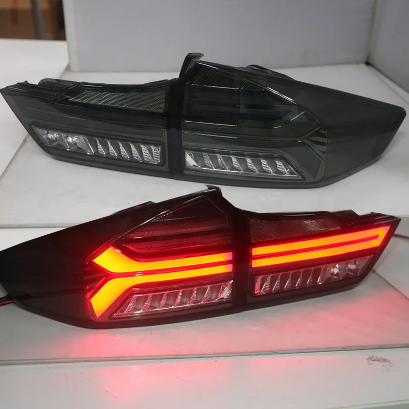 Luz trasera LED negra para Honda City 2014 – CZ