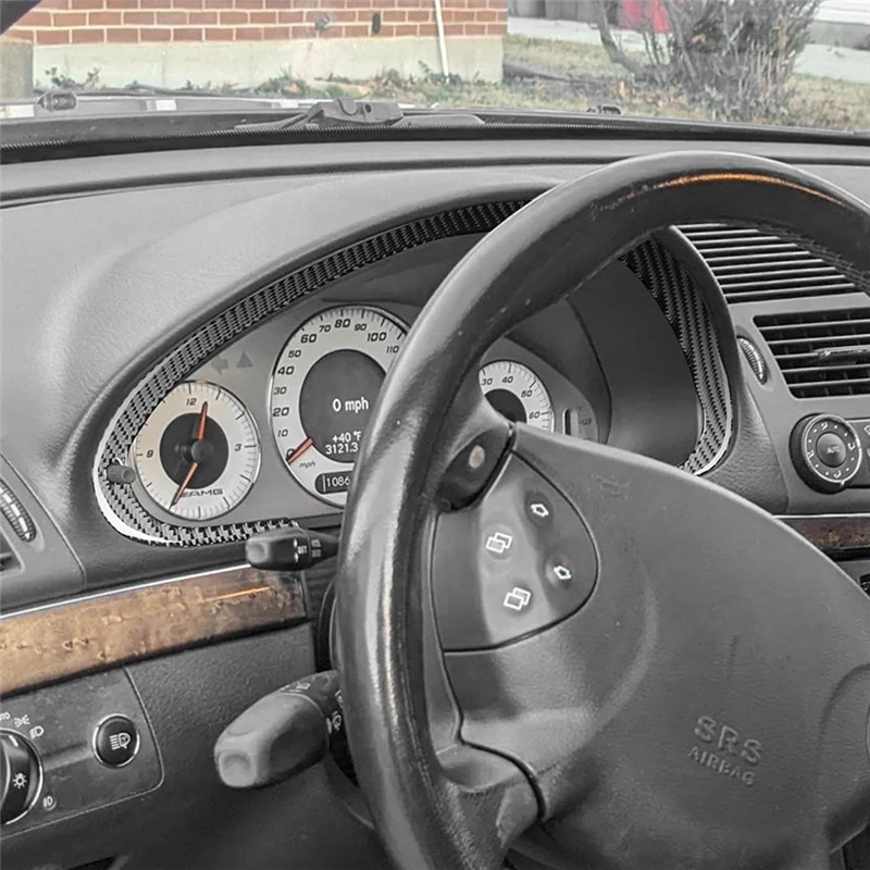 Cubierta cuadro velocímetro fibra de carbono – Mercedes Clase E W211