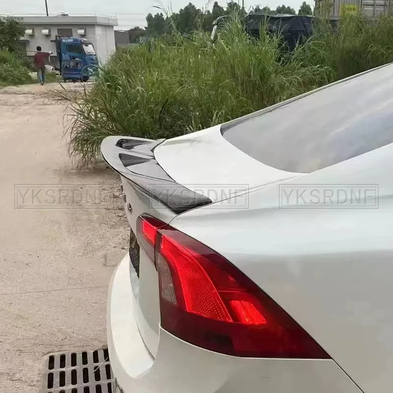 Alerón trasero de fibra de carbono para Volvo S60 (2014-2016) - imagen 3
