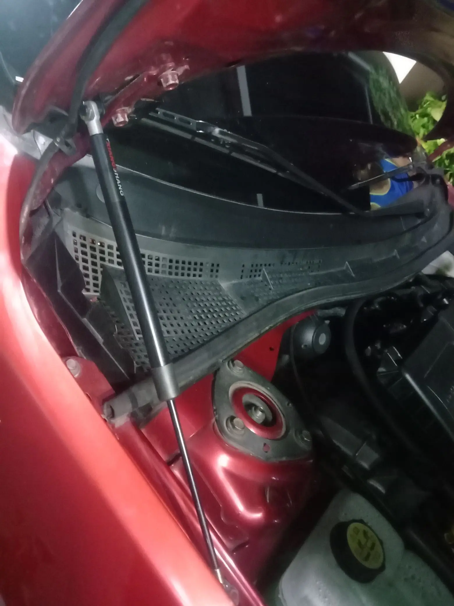 Amortiguadores de gas para capó Nissan Sunny/Sentra B14 1993-1998 - imagen 5