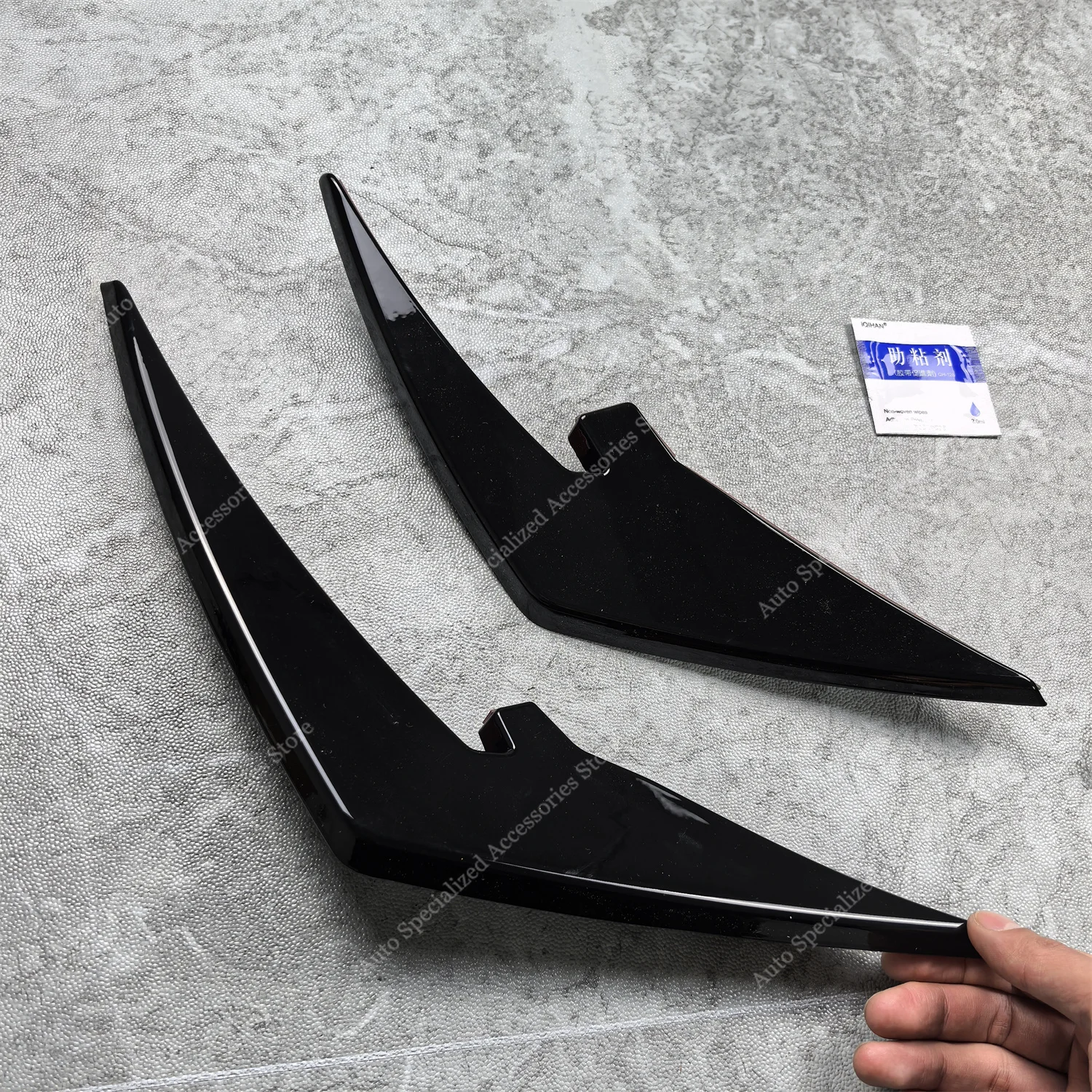 Canards delanteros negros brillantes BMW M3/M4 G80-G83 2021-2023 - imagen 5