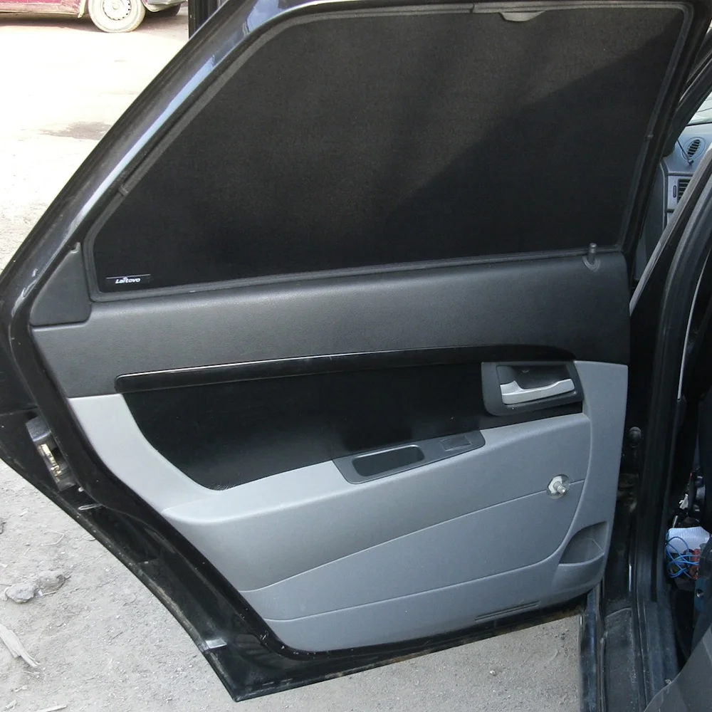 BE146 Sujetador embellecedor panel puerta interior Ford KA 1996-2008 - imagen 4