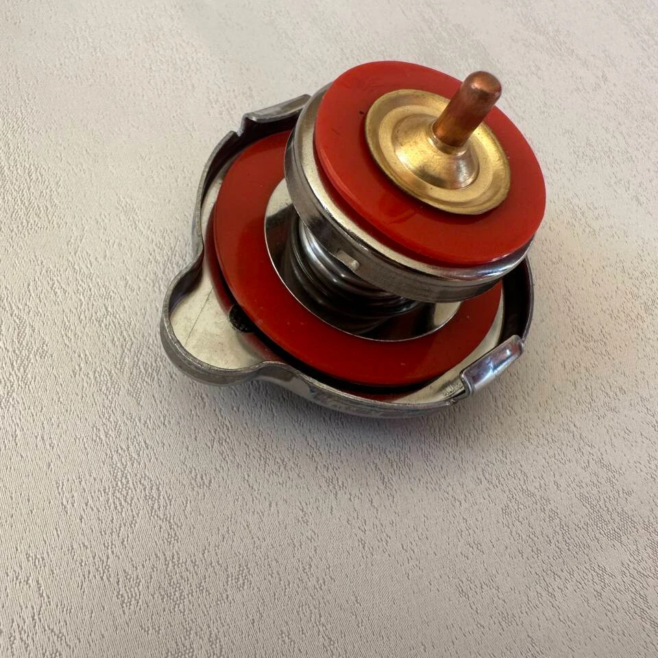 Tapa radiador y tanque agua para excavadora SUMITOMO CAT HITACHI ZX - imagen 3