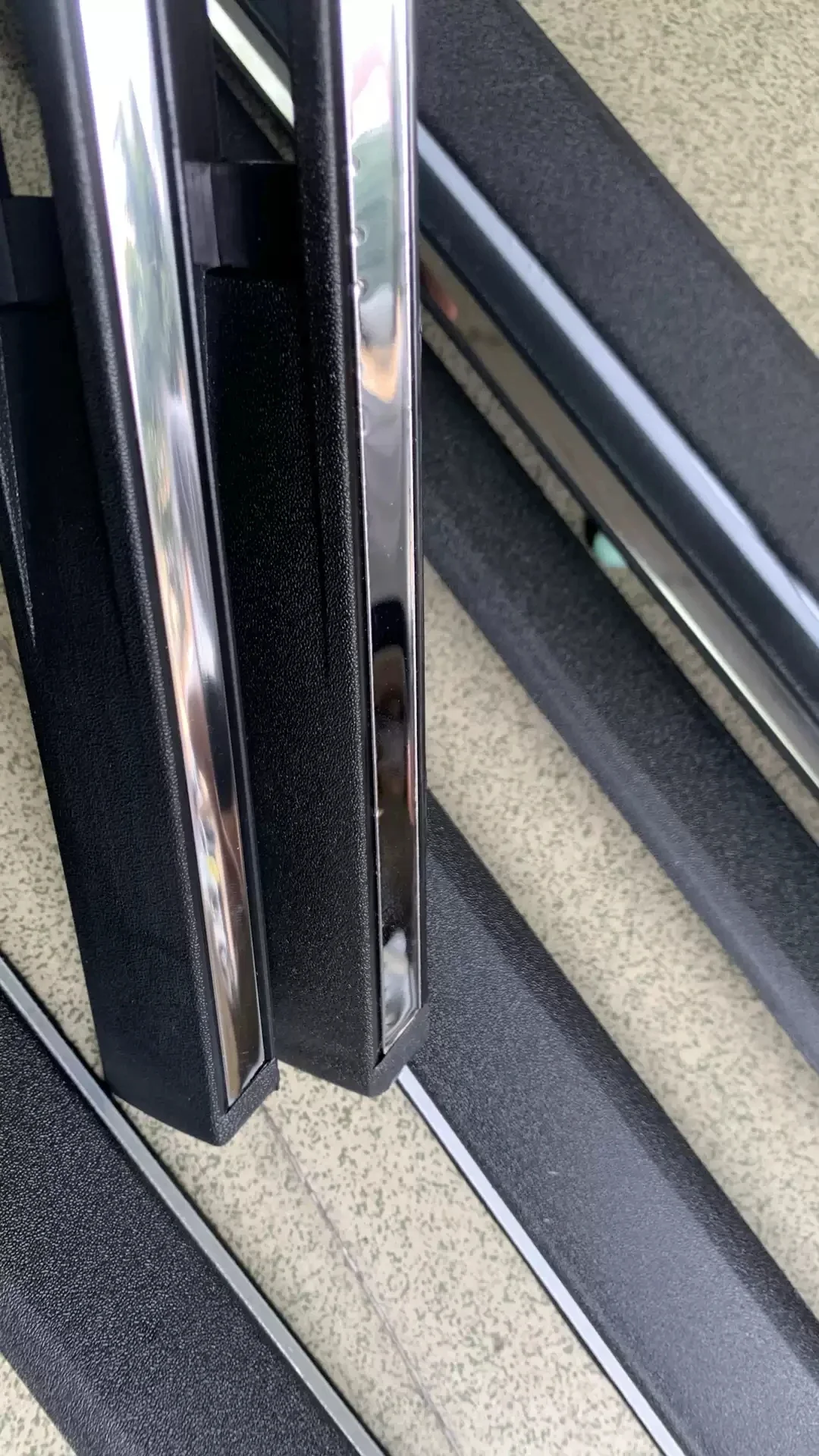 Tira de puerta instalada en BMW E38 750il