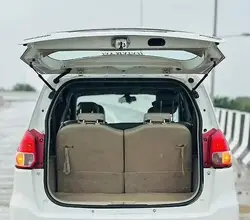 Amortiguadores de portón trasero Suzuki Ertiga ZE 2012-2018