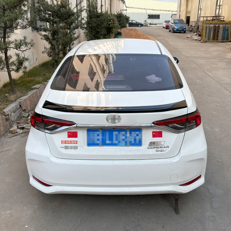 Alerón de techo Toyota Corolla 2019-2022 en ABS - imagen 3