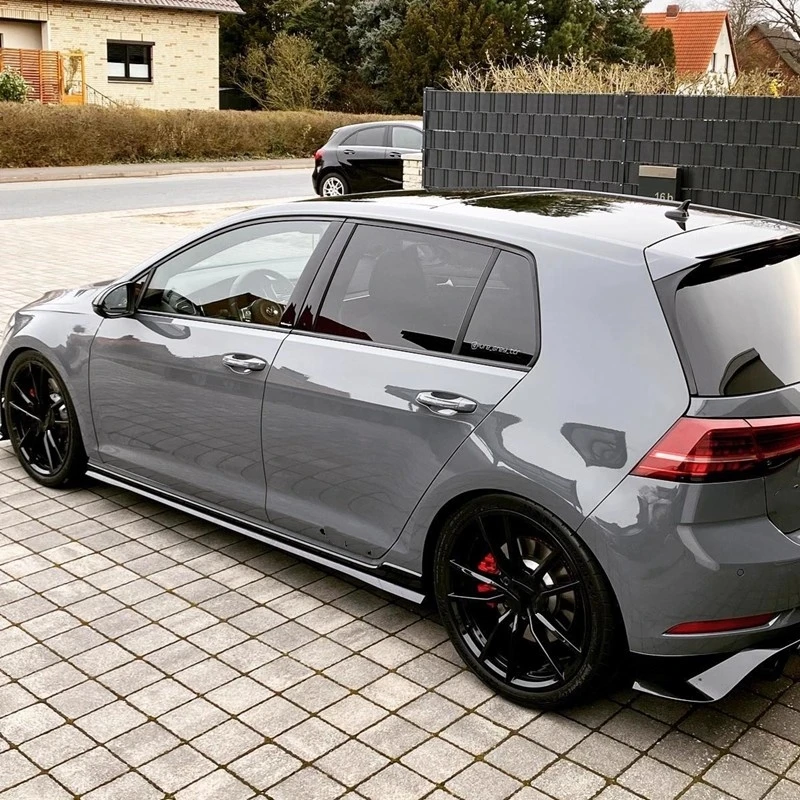 Faldones laterales Golf 7 GTI ABS negro brillante (2014-2020) - imagen 3