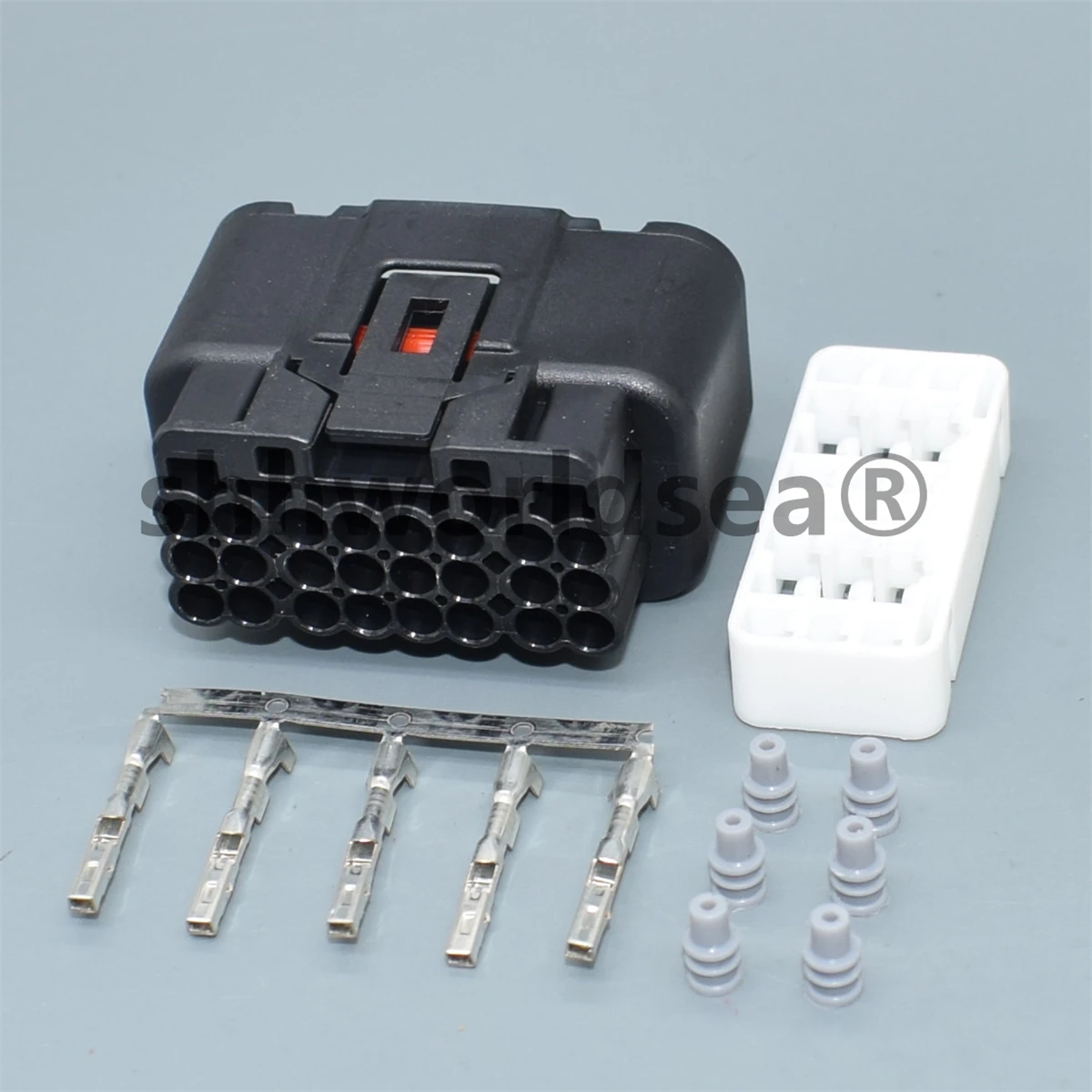 Terminales incluidos con el conector