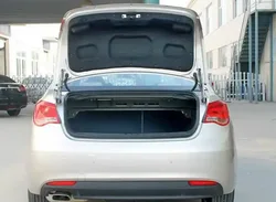 Puntal de gas portón trasero Roewe MG 550