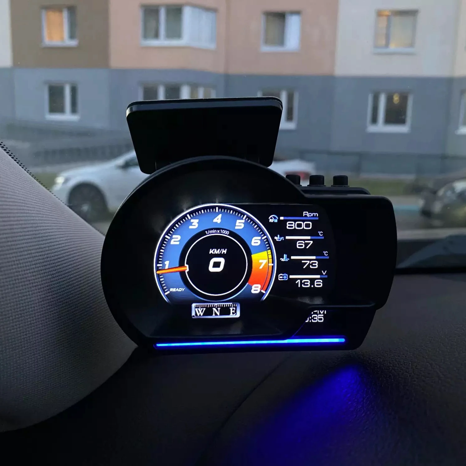Pantalla HUD OBD2 A500 para coche con RPM y temperatura de aceite y agua - imagen 3