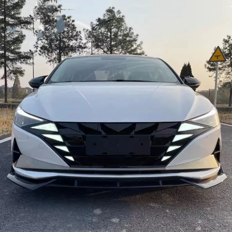 Rejilla delantera con luces LED para Hyundai Elantra 2021 - imagen 3