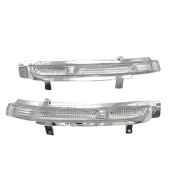 Luz LED para espejo con repetidor – Skoda Octavia II y Superb