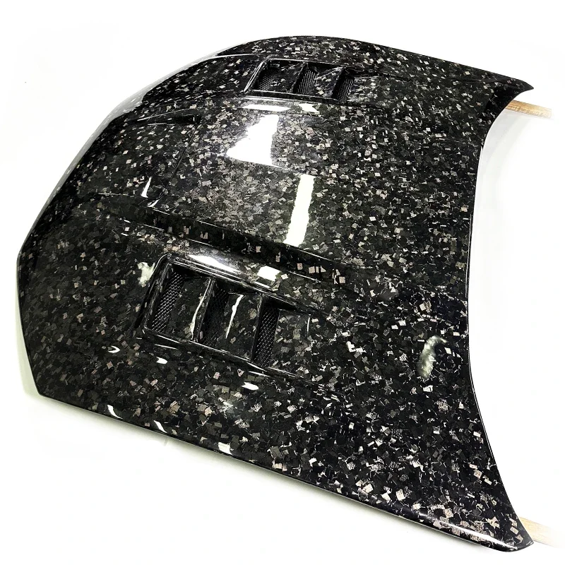 Capó fibra de carbono OMCar para Ford Mustang Mach-E 2021-2024 - imagen 5