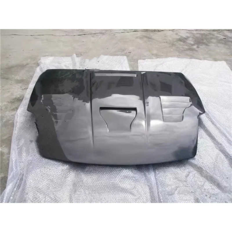 Capó de fibra carbono con cubierta motor Nissan 350Z Z33 tuning - imagen 4