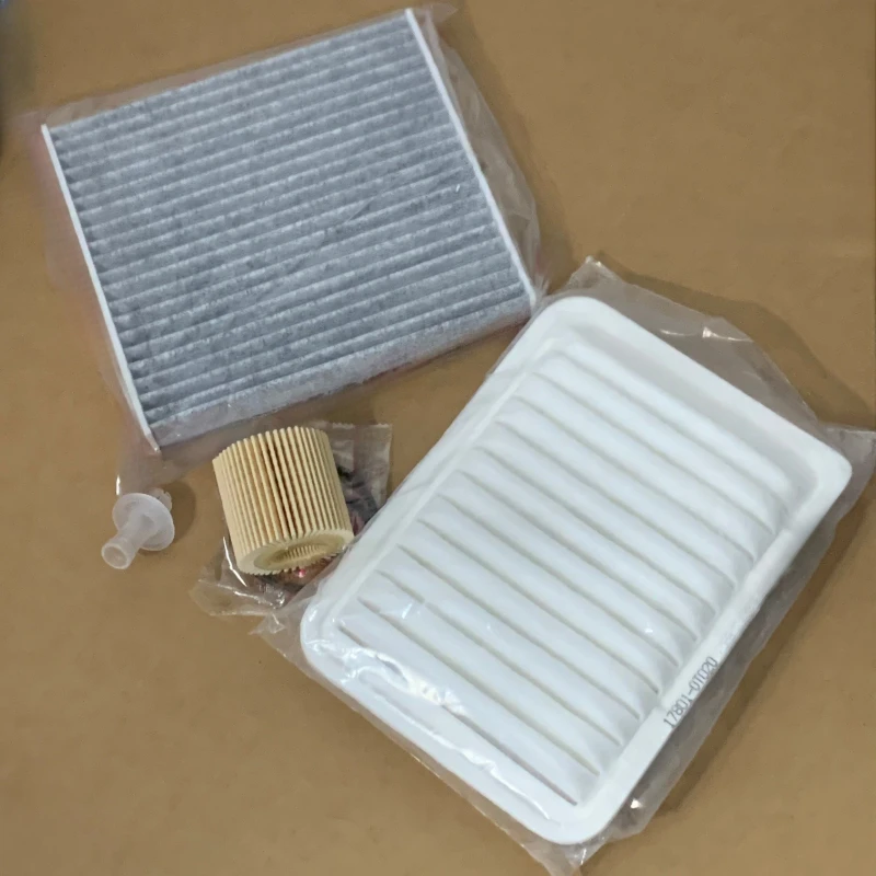 Kit filtros aceite aire y habitáculo Toyota Auris 1.8 2012-2018