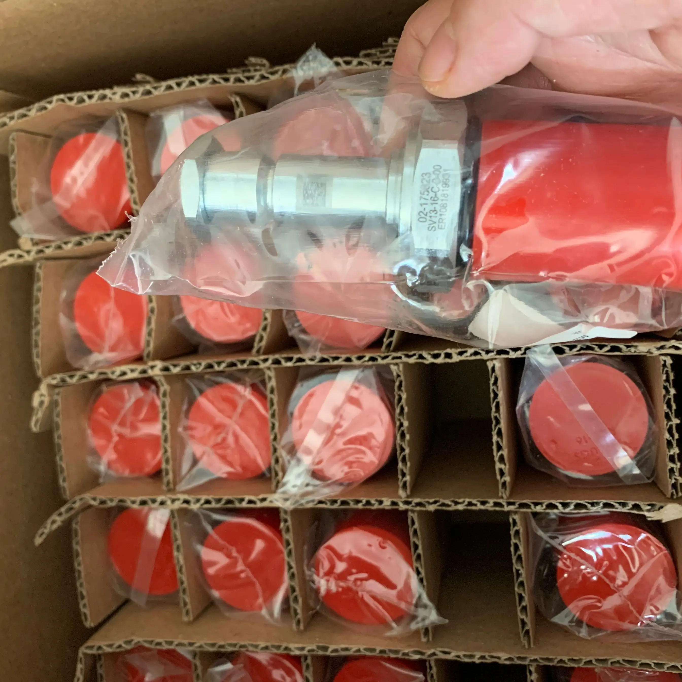 EATON SV13-16-C-0-00 Válvula solenoide 02-175823 - imagen 3