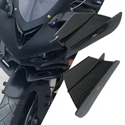 Carenado lateral de fibra de carbono con spoiler – ajuste universal moto