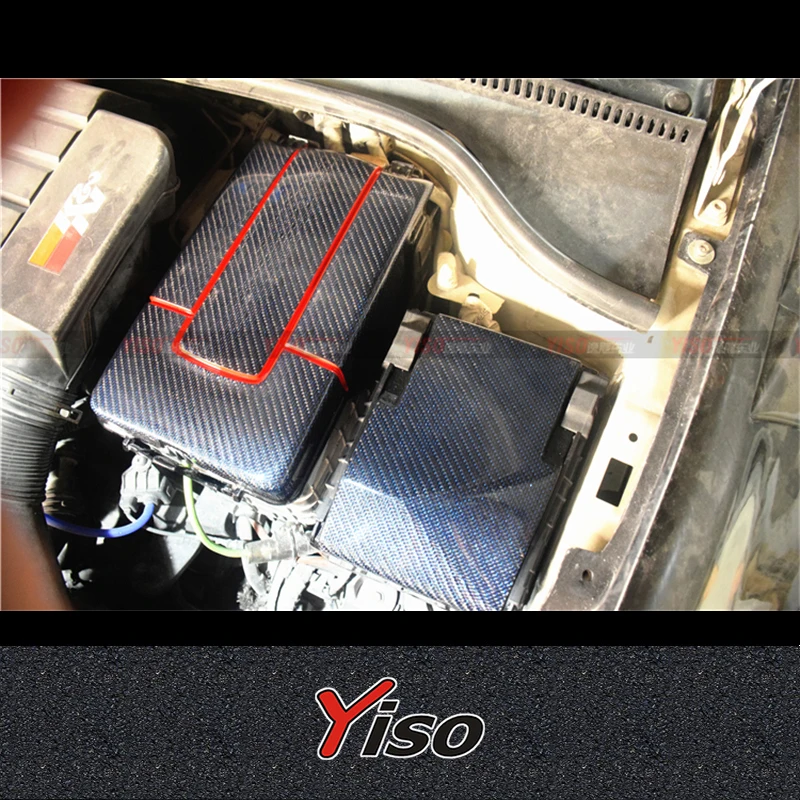 Tapas de fusibles y batería en fibra de carbono para VW Golf 6 GTI/R - imagen 3