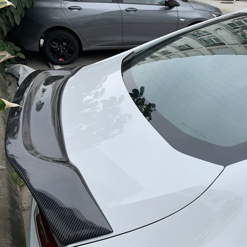 Alerón trasero carbono negro Chevrolet Malibu XL R 2016-2022 - imagen 2